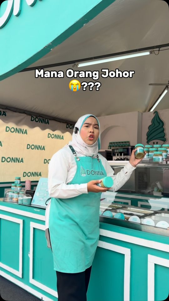 Video TikTok staf Donna
